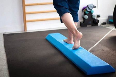 راه رفتن تمرین تعادلی سالمندان