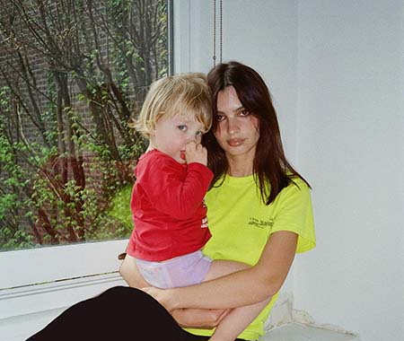 امیلی راتایکوفسکی, بیوگرافی امیلی راتایکوفسکی