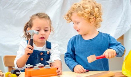 چه مهارت هایی برای کودکان ضروری هستند