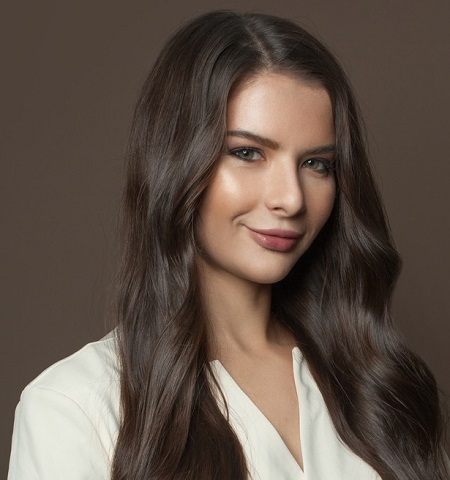 رنگ مو برای چشم های سبز, رنگ موی مناسب برای پوست روشن و چشم سبز, رنگ مو تیره برای چشم های سبز