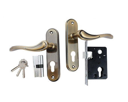 انواع دستگیره در, دستگیره اتاق خواب, در هنگام خرید دستگیره در به جنس آن توجه کنید