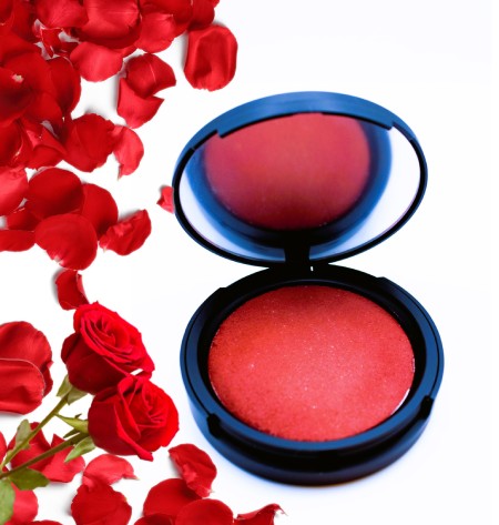 مزایای استفاده از رژگونه های گیاهی