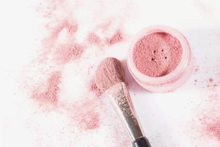 نحوه استفاده از رژگونه های گیاهی