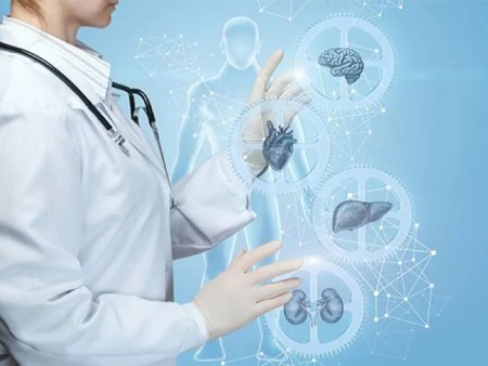 دکتر داخلی کیست