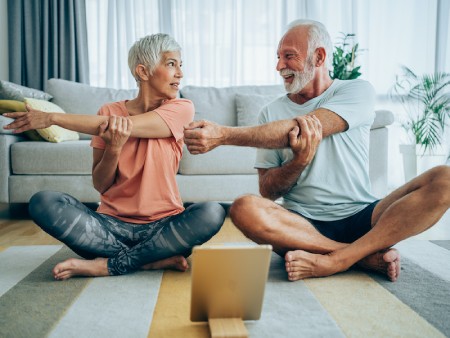 چگونه استخوان های شما با افزایش سن تغییر می کند