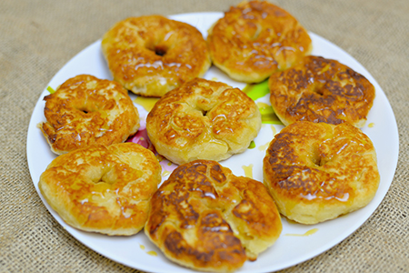 نان قماق, طرز تهیه قماق مازندرانی, نان قماق یکی از نان‌های سنتی ایرانی