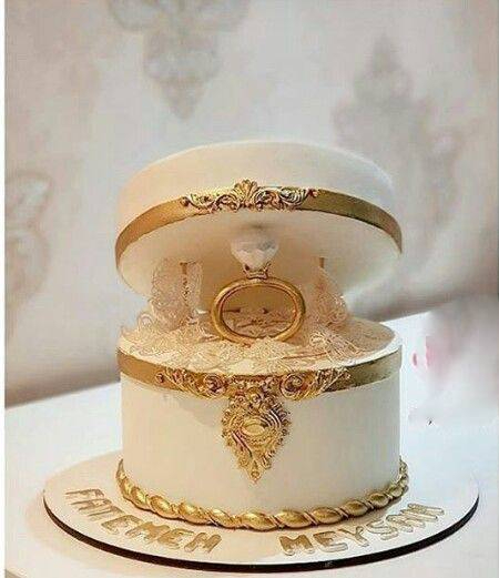 انتخاب کیک خواستگاری