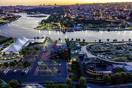 دیدنی های گلدن هورن,مرز اروپا و آسیا,شاخ طلایی