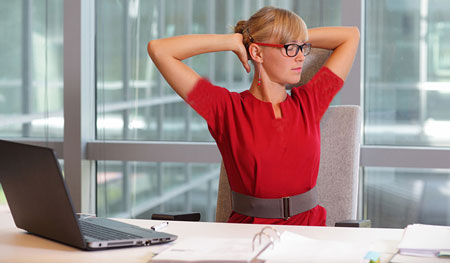 چگونه قوز کمر رو از بین ببریم, درمان قوز و افتادگی شانه, درمان قوز کمر