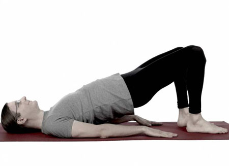 چگونه قوز کمر رو از بین ببریم, درمان قوز و افتادگی شانه, درمان قوز کمر