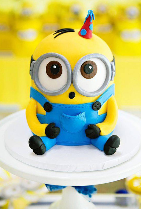کیک تولد, مدل کیک تولد مینیون