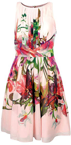 اصول انتخاب لباس,لباس خانم های چارشانه