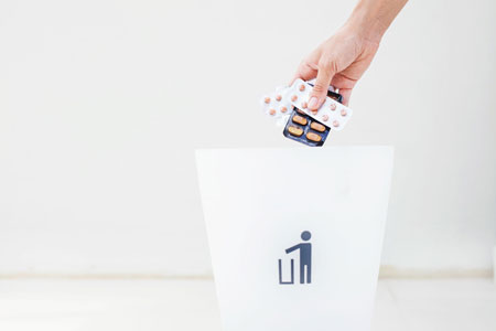 داروهای تاریخ‌ گذشته,با داروهای تاریخ‌ گذشته چه کنیم,مصرف داروی تاریخ گذشته چه عوارضی دارد