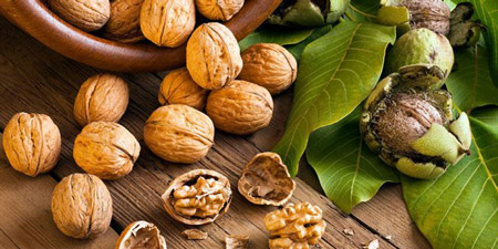 کندن پوست سبز گردو,روش های کندن پوست سبز گردو,راههای کندن پوست سبز گردو