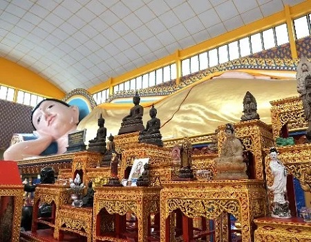 جزیره پنانگ در مالزی, جاذبه های گردشگری جزیره پنانگ, معبد Wat Chayamangkalaram در جزیره پنانگ