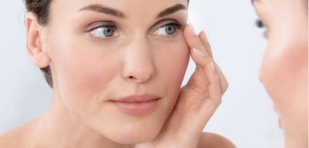 پاک کردن ارایش چشم