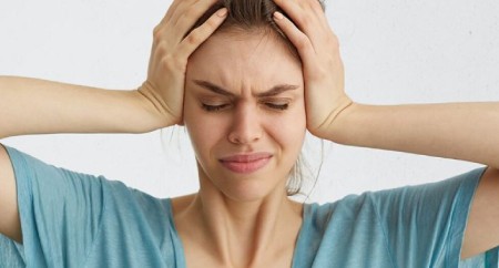 تاثیرات منفی استرس بر پوست