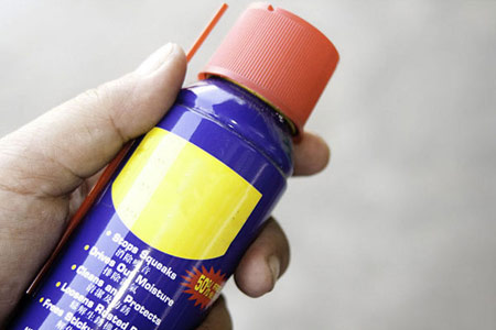 از بین بردن صدای جیرجیر درب,توقف صدای جیرجیر درب