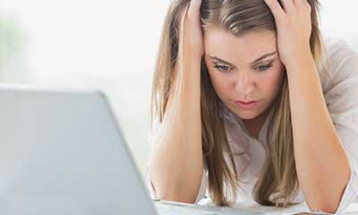 علائم افسردگی ,افراد افسرده ,دلایل افسردگی