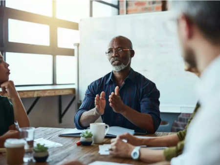 شغل مدیر بازرگانی, شرح شغل مدیر بازرگانی