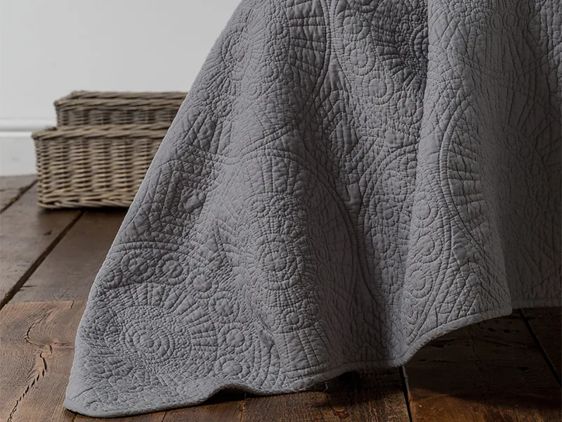 راهنمای کامل شستشو و نگهداری روتختیها