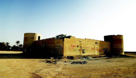 تصویر قلعه جنی کیش