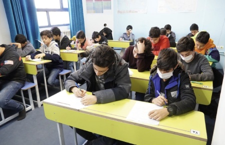 سیستم آموزشی مدرسه هیبریدی شهریار ایران