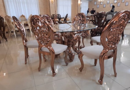 کاربردهای میز و صندلی های پلیمری