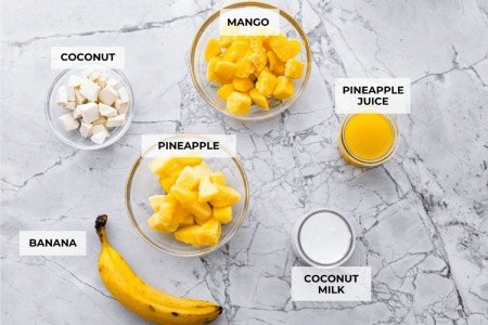 مواد لازم برای درست کردن اسموتی گرمسیری