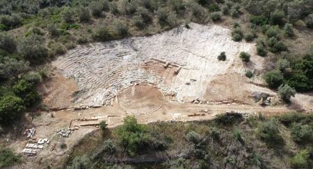 کشف تماشاخانه یونان،اخبار گوناگون،خبرهای گوناگون