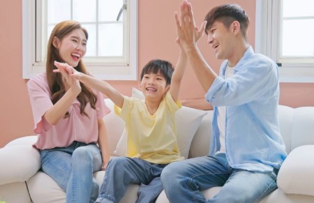 آموزش همدلی به کودکان