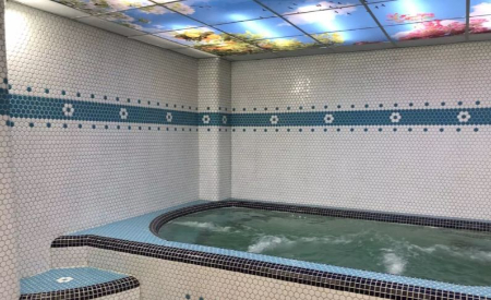 رزرو هتل با جکوزی در تهران, هتل لوکس با جکوزی تهران