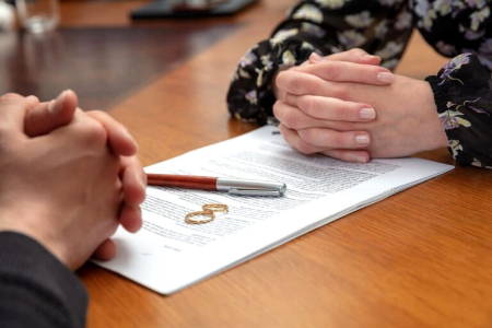 ابطال وکالتنامه طلاق, حق طلاق زن قابل لغو است