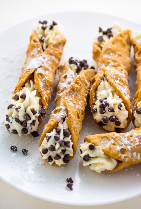 نحوه درست کردن کانولی ایتالیایی