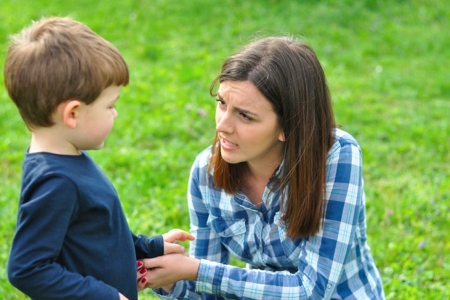 رفتار والدین با احساسات کودک