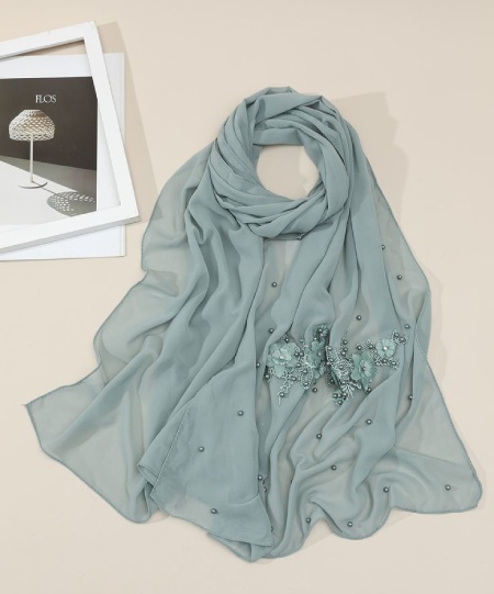 مدل های محبوب شال بهاری با رنگ پاستلی