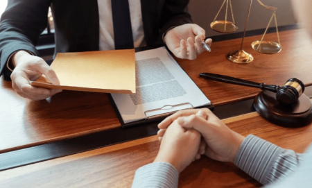 مزایای وکیل مالیاتی, مشاور مالیاتی بهتر است یا وکیل