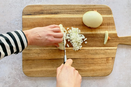 چگونه پیاز را نگینی کنیم, روش نگینی کردن پیاز