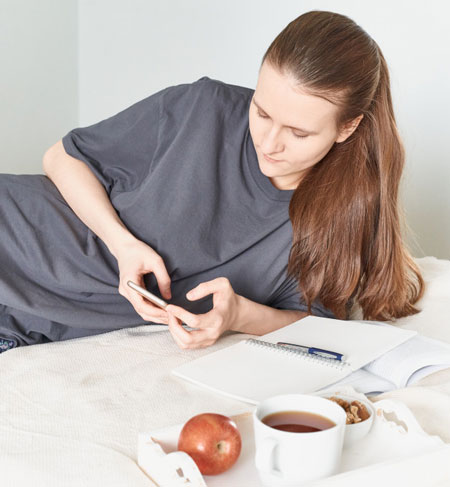 اعتیاد به موبایل در دوران قرنطینه,اعتیاد به گوشی موبایل,اعتیاد به گوشی موبایل