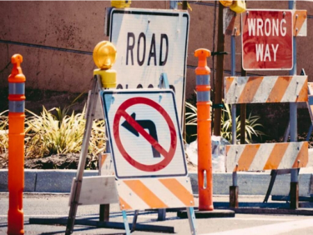 راهنمای خرید تجهیزات ترافیکی, خرید سرعت‌گیر پارکینگ