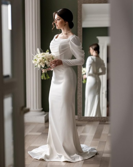 مدل لباس نامزدی بلند و پوشیده کرم