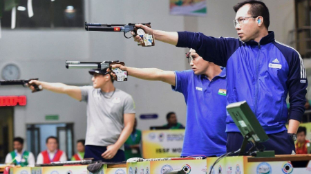 رشته تپانچه 50 متر, تپانچه آزاد