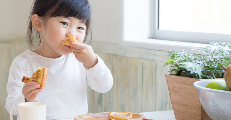 مواد مغذی لازم برای رشد شگفت‌انگیز کودک