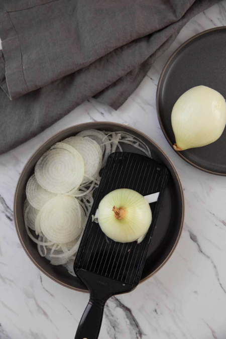 پیاز سوخاری ترد, طرز تهیه پیاز سوخاری