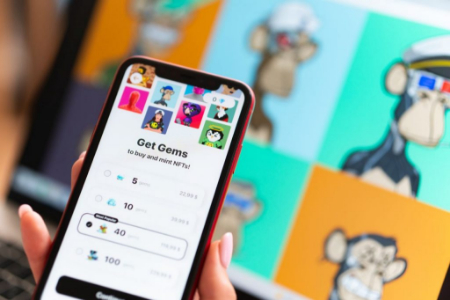 بلاک‌چین در بازی, NFT چیست