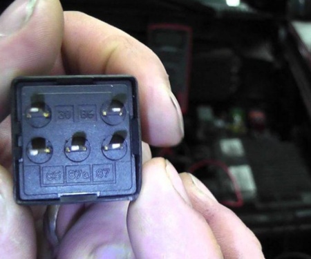 رله پمپ سوخت چیست