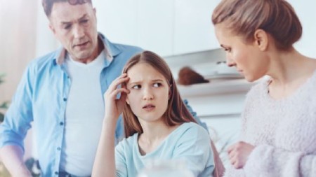 مشکلات نوجوانی