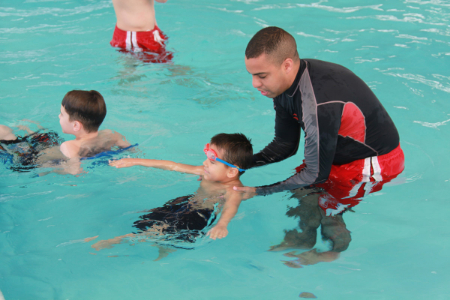 مربی شنا, شغل مربی شنا