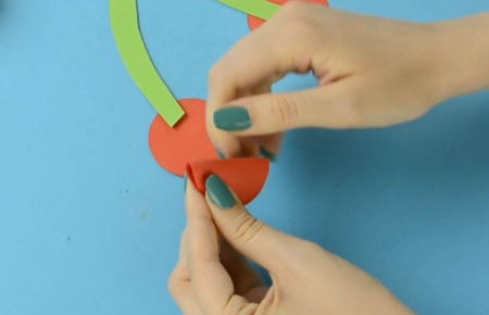 کاردستی گیلاس برای پیش دبستانی