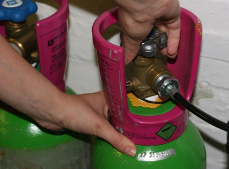 عوامل آتش‌سوزی آشپزخانه